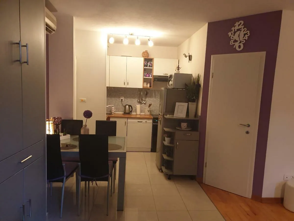 Apartments And Rooms Villa Lina Split